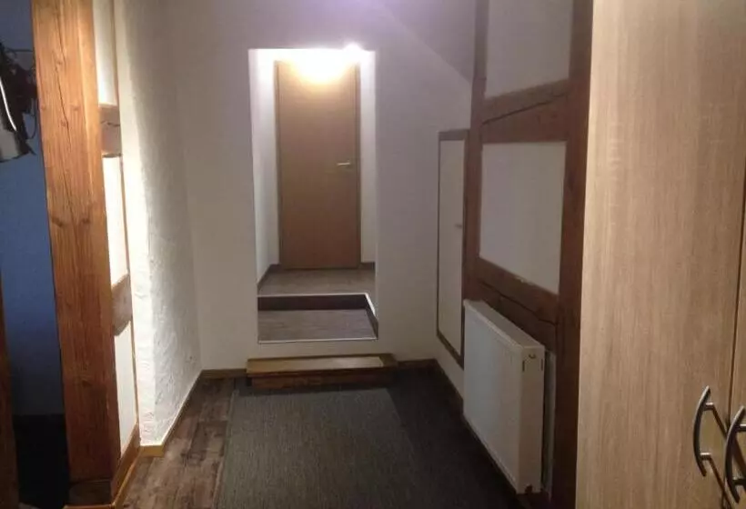 Die Kleine Pension