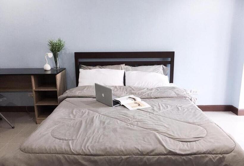 Hotel โรงแรม เดอะริช ราชพฤกษ์ โฮเทล แอนด์ เรสซิเดนซ์