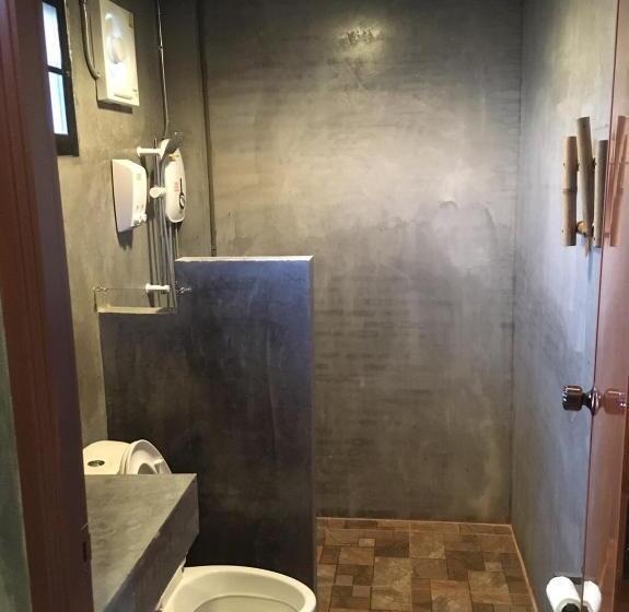 فندق Baan Nork Farmstay บ้านนอก ฟาร์มสเตย์