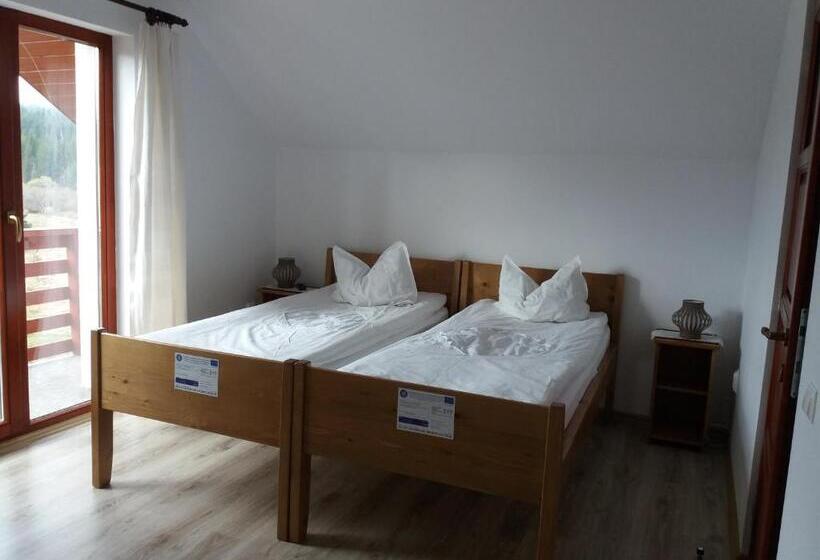 Hotel Pensiunea Agroturistica Alexandra