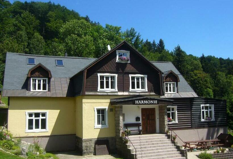 بنسيون Chata Harmonie