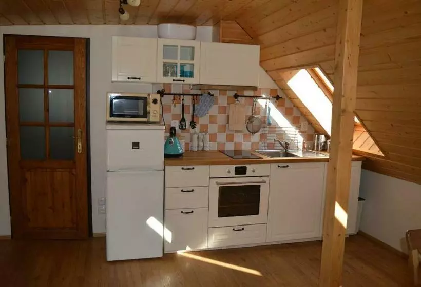 ペンション Chata Harmonie