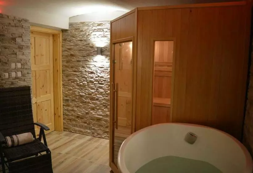 ペンション Chata Harmonie