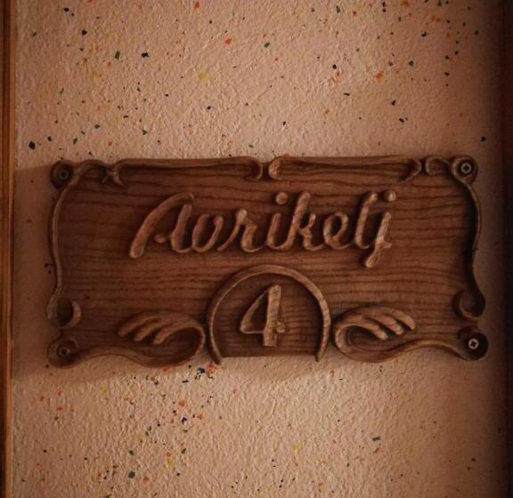 ペンション Ekoturizem Viženčar