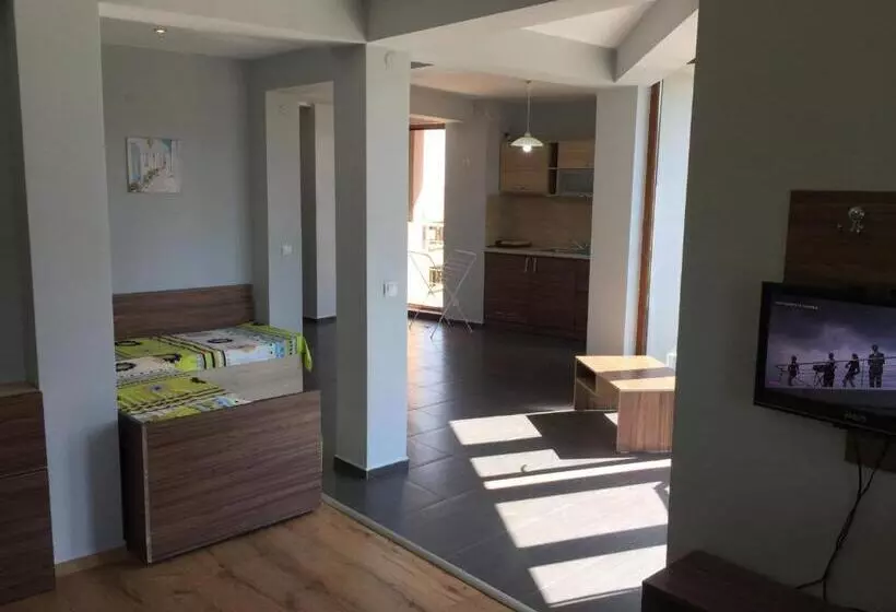 پانسیون Guest House Niya Chernomorets