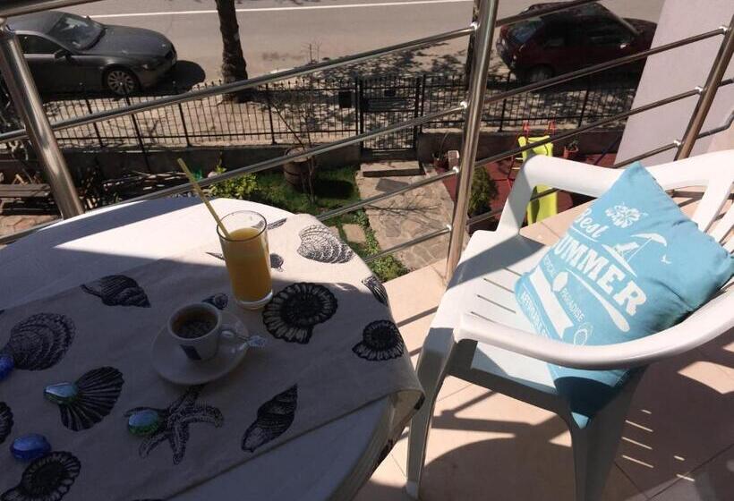 פנסיון Guest House Niya Chernomorets