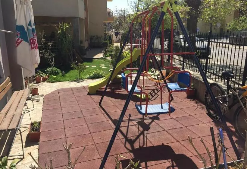 پانسیون Guest House Niya Chernomorets
