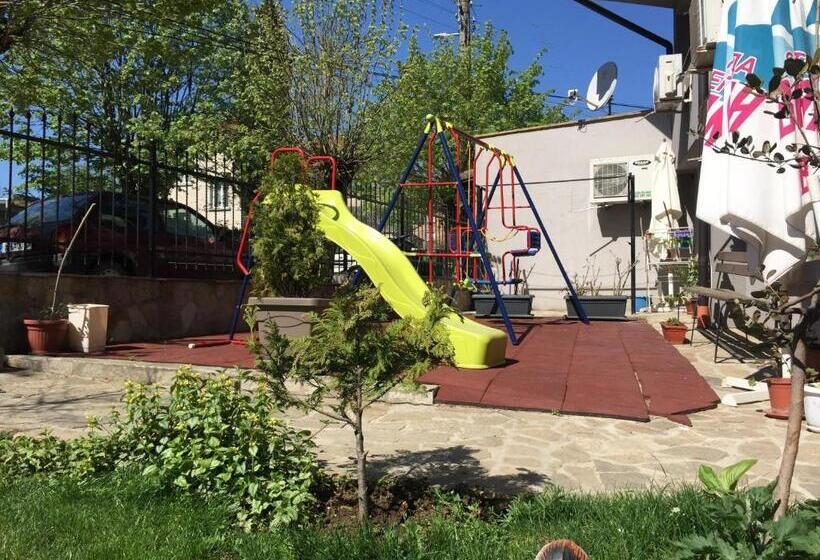 פנסיון Guest House Niya Chernomorets