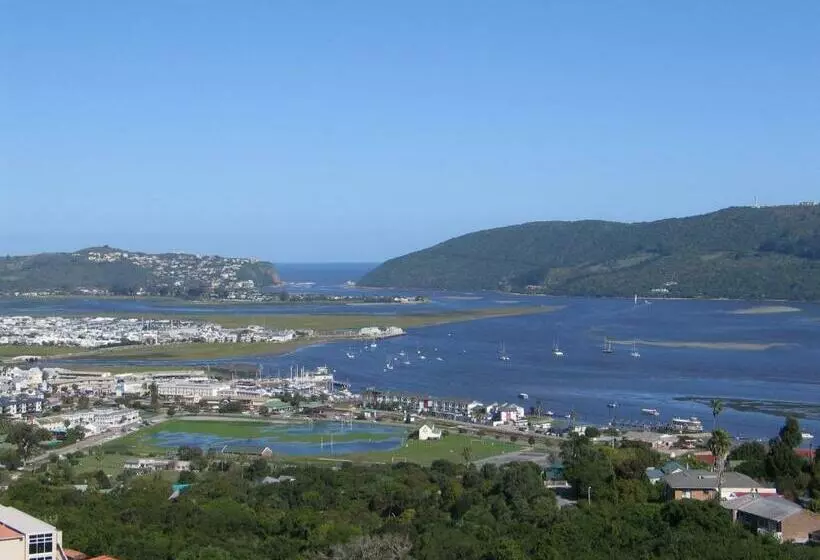 Majatalo Knysnaviews Guest House