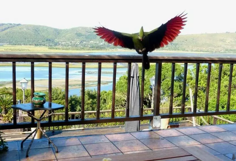 Majatalo Knysnaviews Guest House