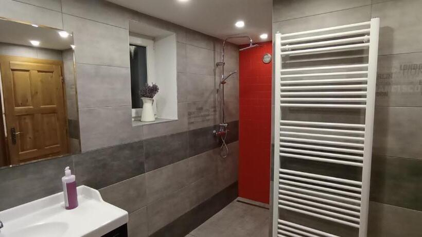 펜션 Ubytování U Kapličky