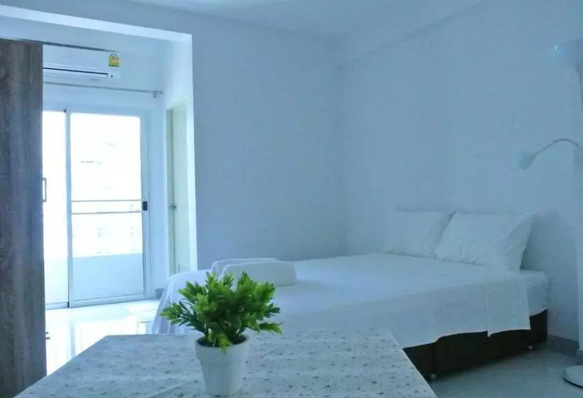 Majatalo V Suvarnabhumi วี สุวรรณภูมิ