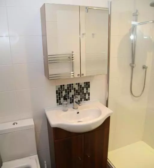 Majatalo Victorin House   All Rooms Are En Suite