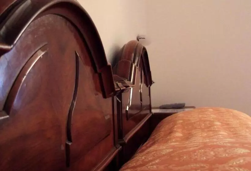 9 Muse Bed And Breakfast