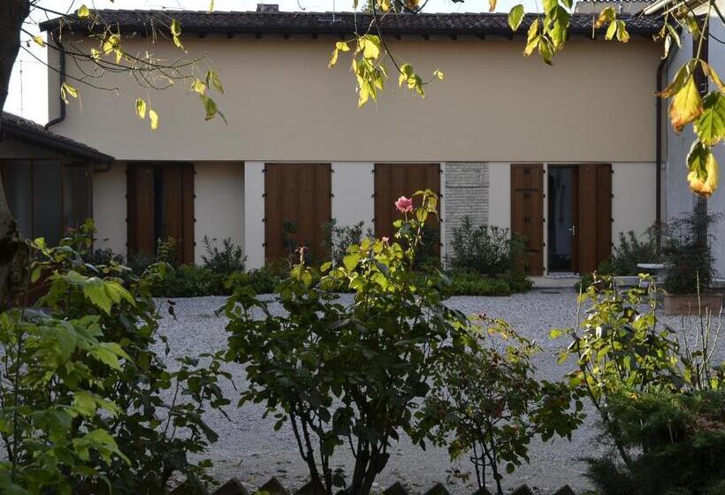 9 Muse Bed And Breakfast