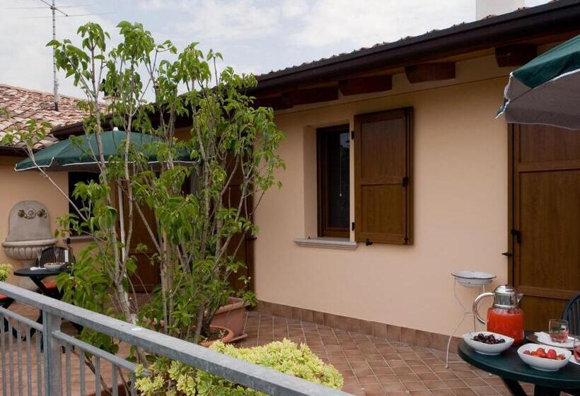 9 Muse Bed And Breakfast