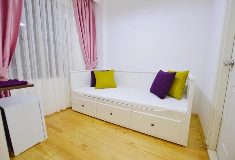 مبيت وإفطار Alayaz