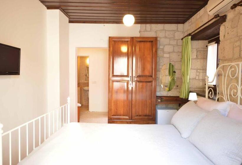 مبيت وإفطار Alayaz