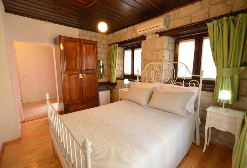 مبيت وإفطار Alayaz