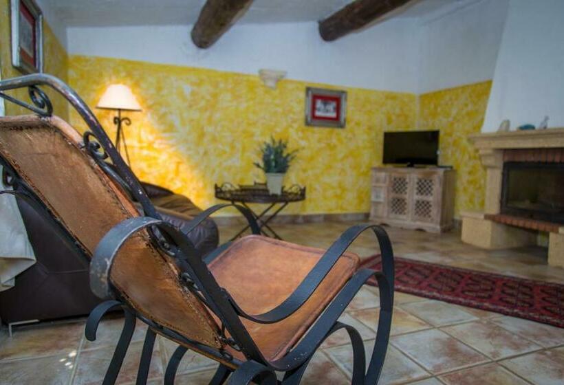 مبيت وإفطار Mas De Shogol