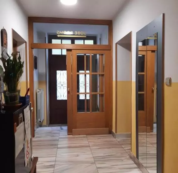 تختخواب و صبحانه Rooms čehovin