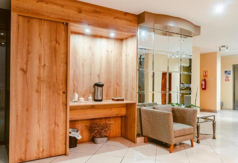 Cesar S Hotel La Merced