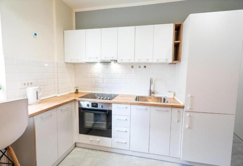 Cozy Design Apartament In Magheru