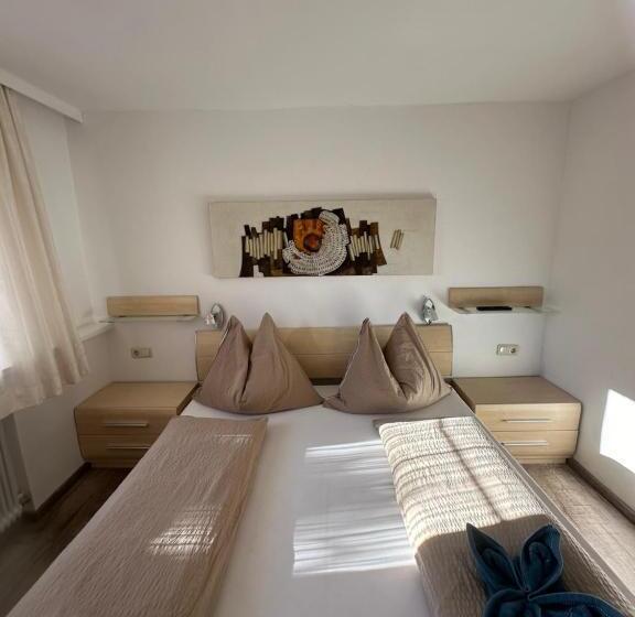 Frühstückspension Alpenrose Bed & Breakfast