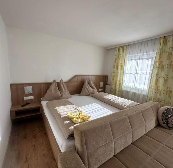 Frühstückspension Alpenrose Bed & Breakfast