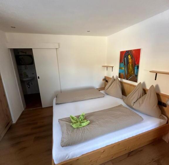 Frühstückspension Alpenrose Bed & Breakfast