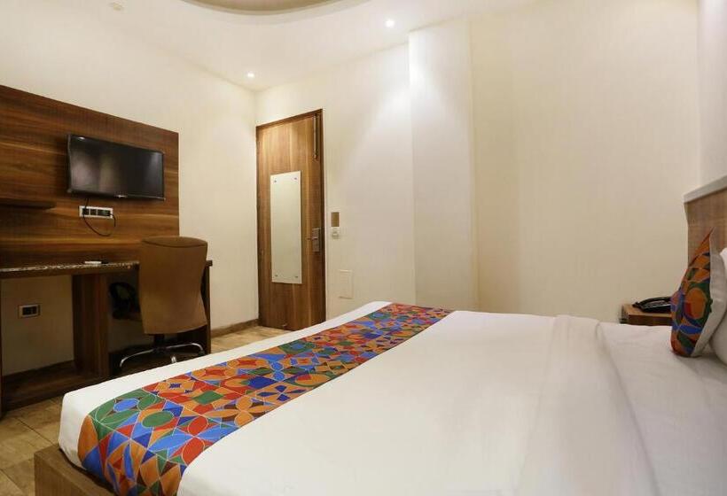 Fabhotel Royal Touch Patel Nagar