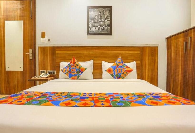 Fabhotel Royal Touch Patel Nagar