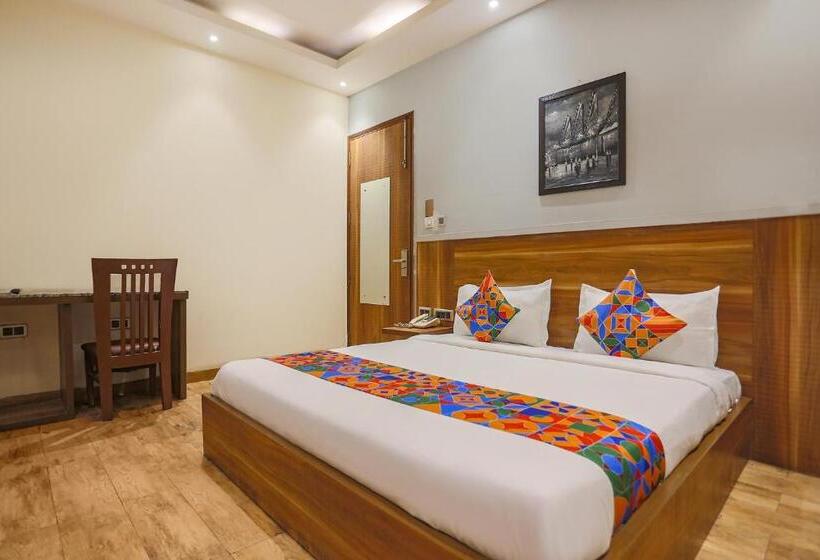Fabhotel Royal Touch Patel Nagar