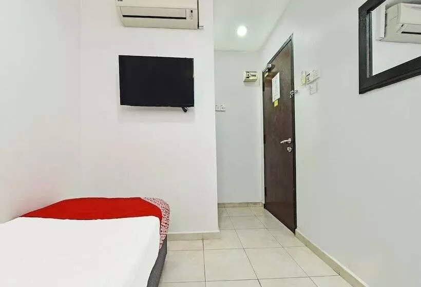 Hotelli Oyo 90364  Gemilang