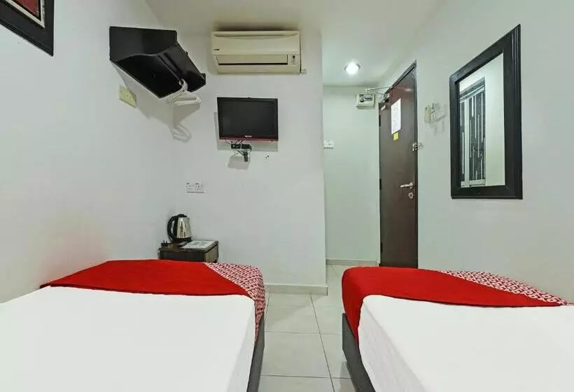 Hotelli Oyo 90364  Gemilang