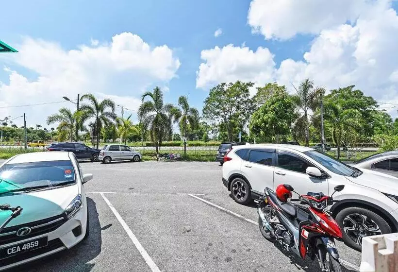 Hotelli Oyo 90364  Gemilang