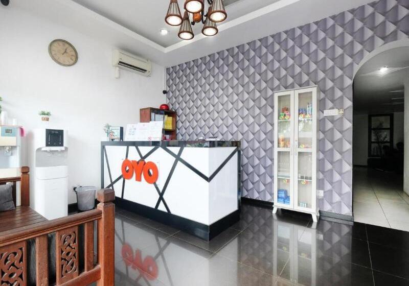 בית מלון כפרי Oyo 90364 Gemilang