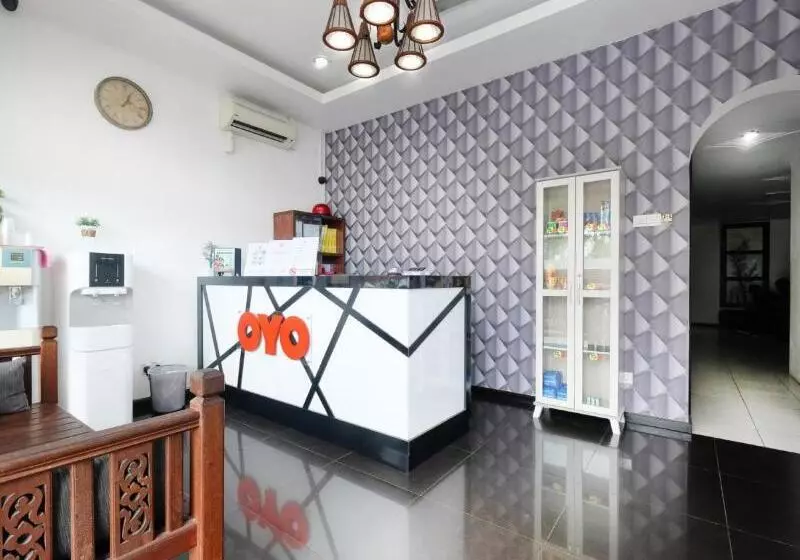 Hotelli Oyo 90364  Gemilang