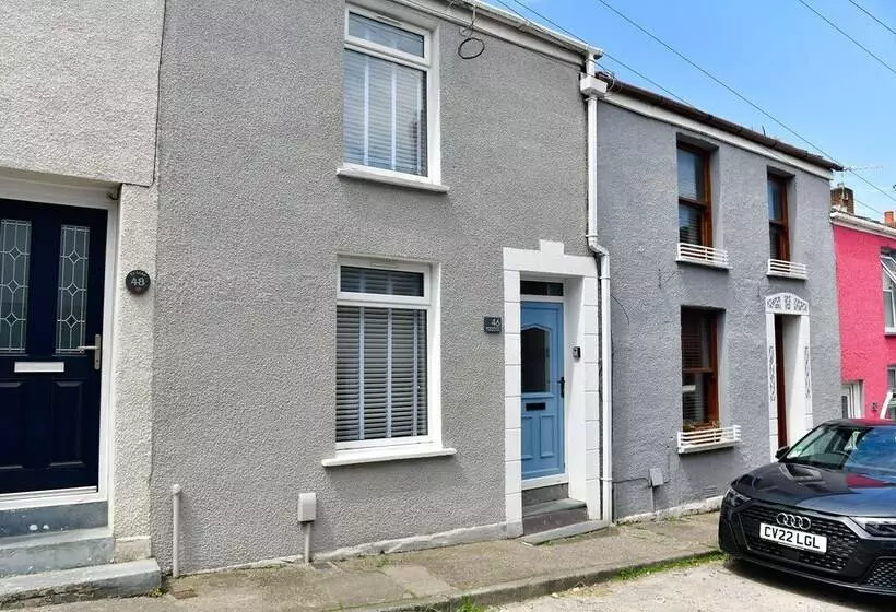 Just Stay Wales   Hartwell House Mumbles