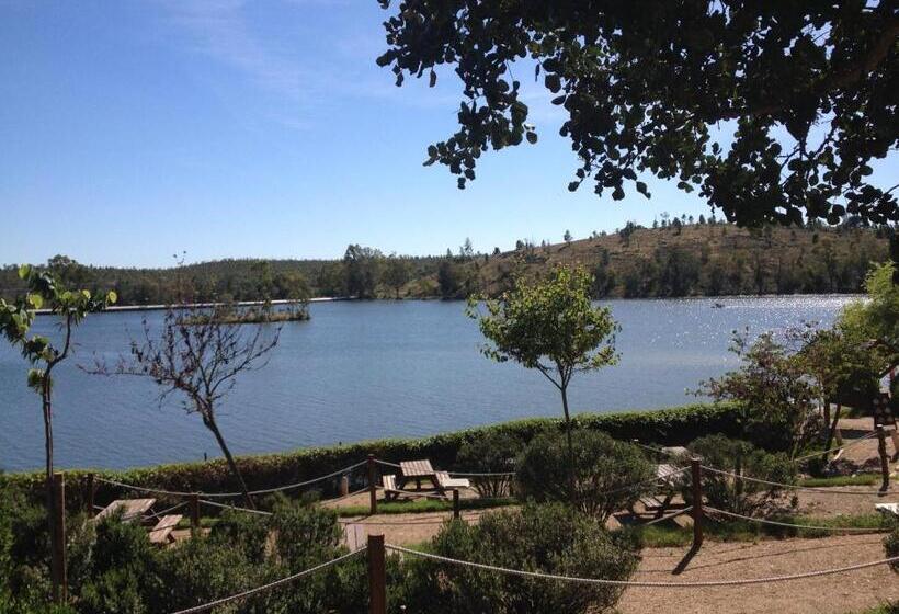 펜션 Alojamentos Oasis