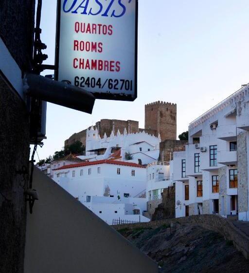 펜션 Alojamentos Oasis