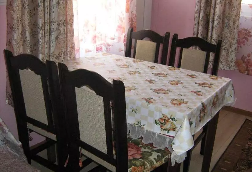 ペンション Apartment Nevena