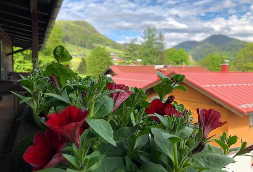 Pensió Gästehaus Am Kurparkweg