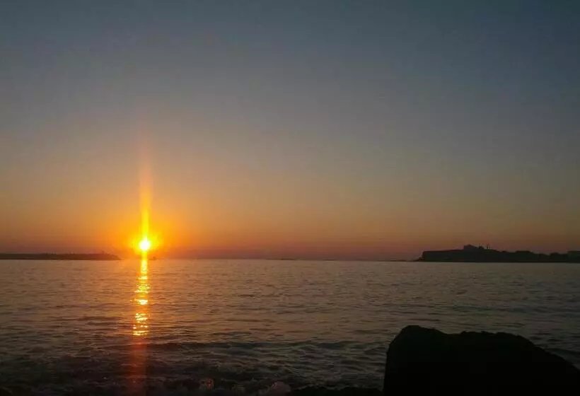 Majatalo Guest House Dara