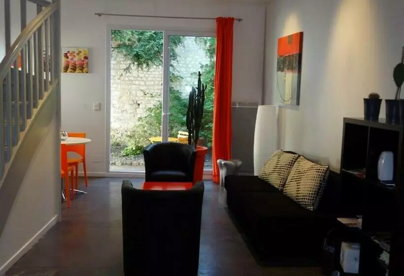 ペンション Le Pavillon De Nathalie