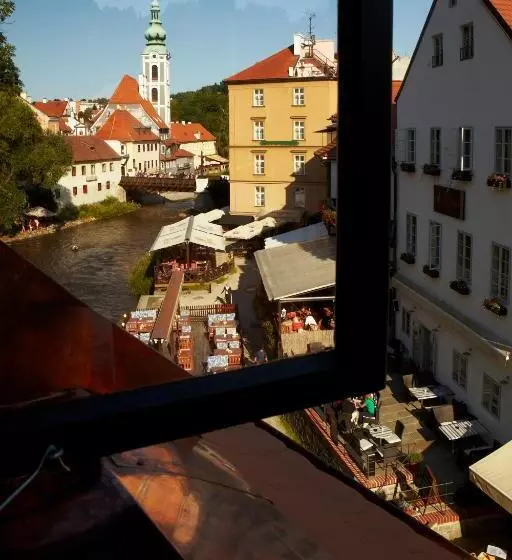 ペンション Penzion Na Ostrově