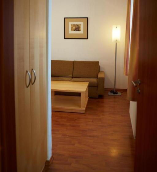 بنسيون Penzion Na Ostrově