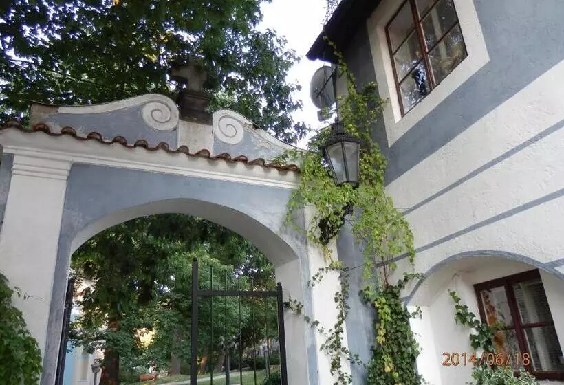 Pension U Kapličky