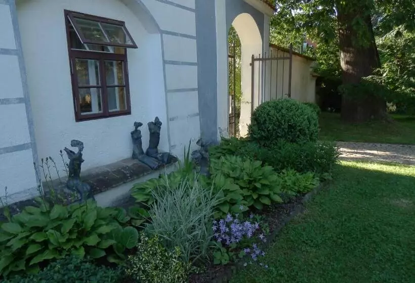 Pension U Kapličky