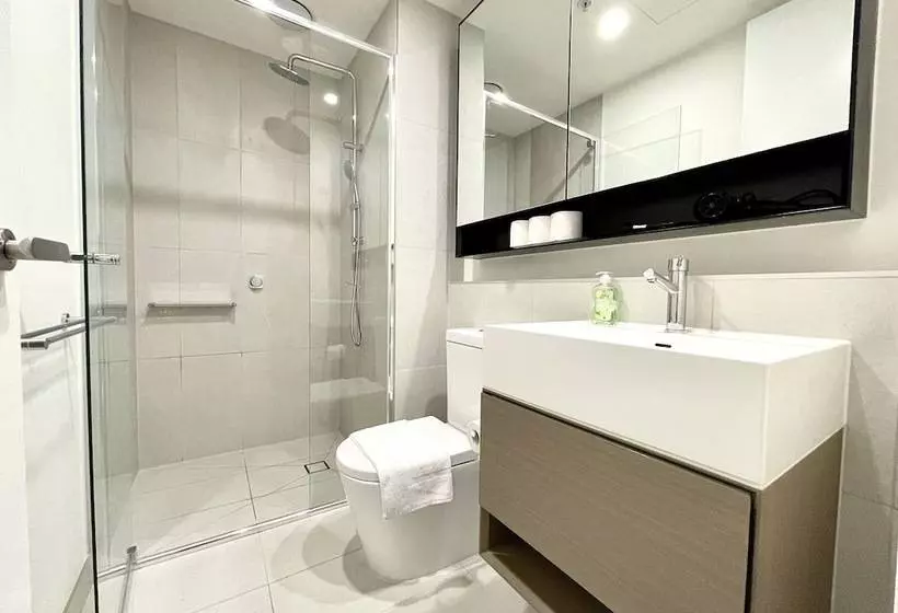 Readyset Apartments At Marque